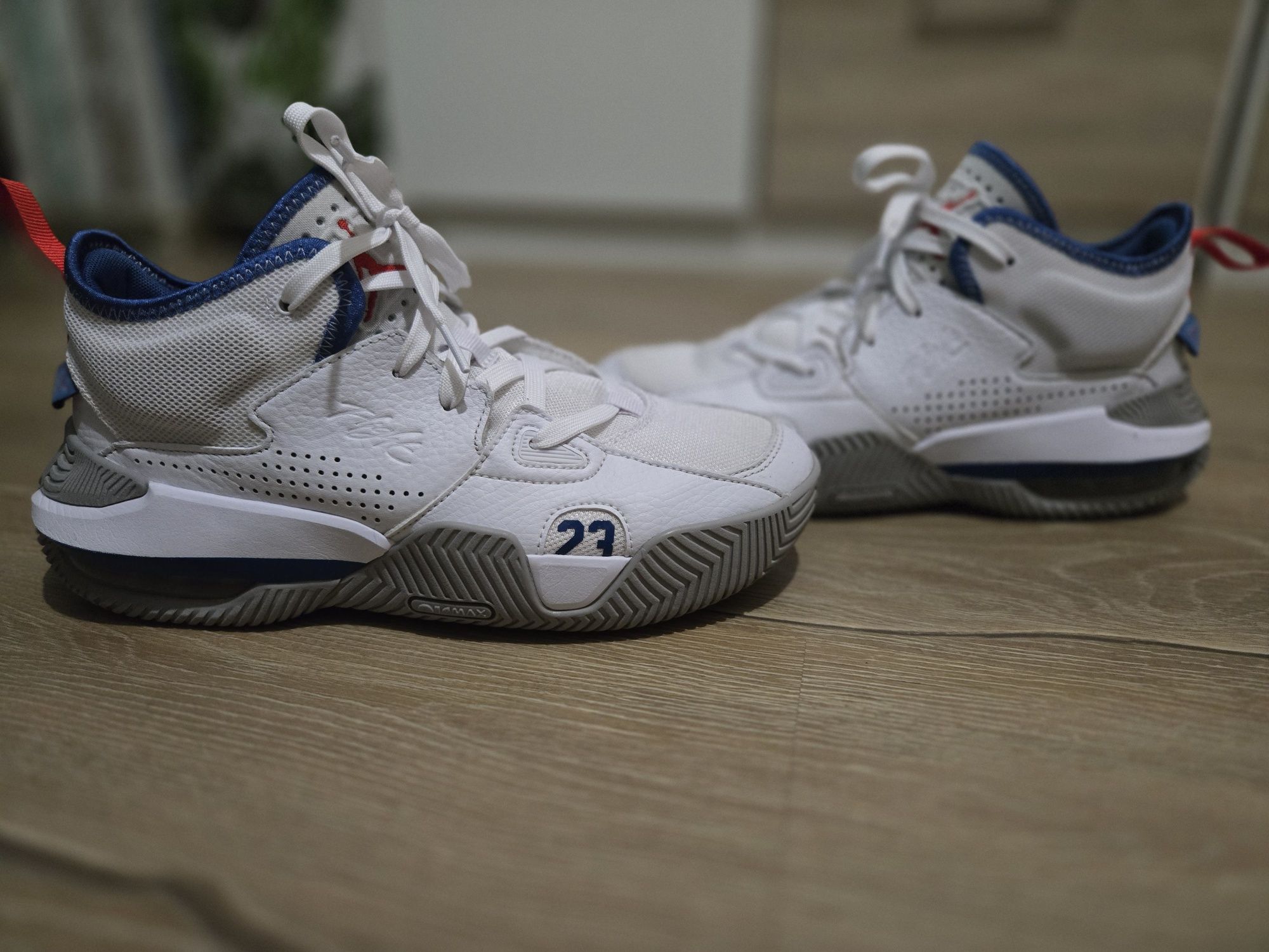 Jordan stay loyal 2