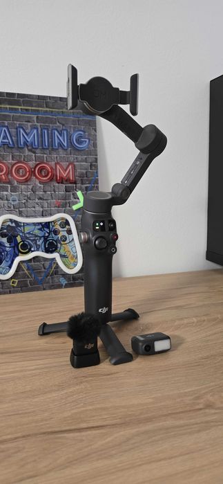 DJI Osmo Mobile 7P – ca nou + BONUS microfon DJI Mic Mini + Geantă