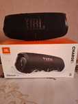 Vând/schimb boxa jbl Charge 5