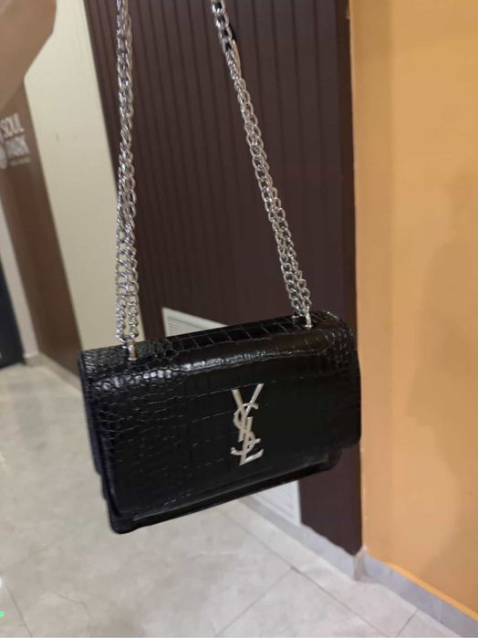 Продам сумку ysl