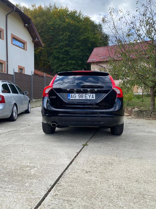 Vând Volvo V60 2.0 163cp,proprietar