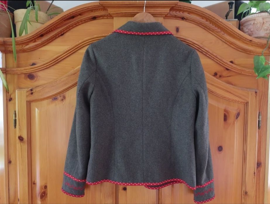 Gecuta Sacou negru cu inserții albe, CreationL, pe talie