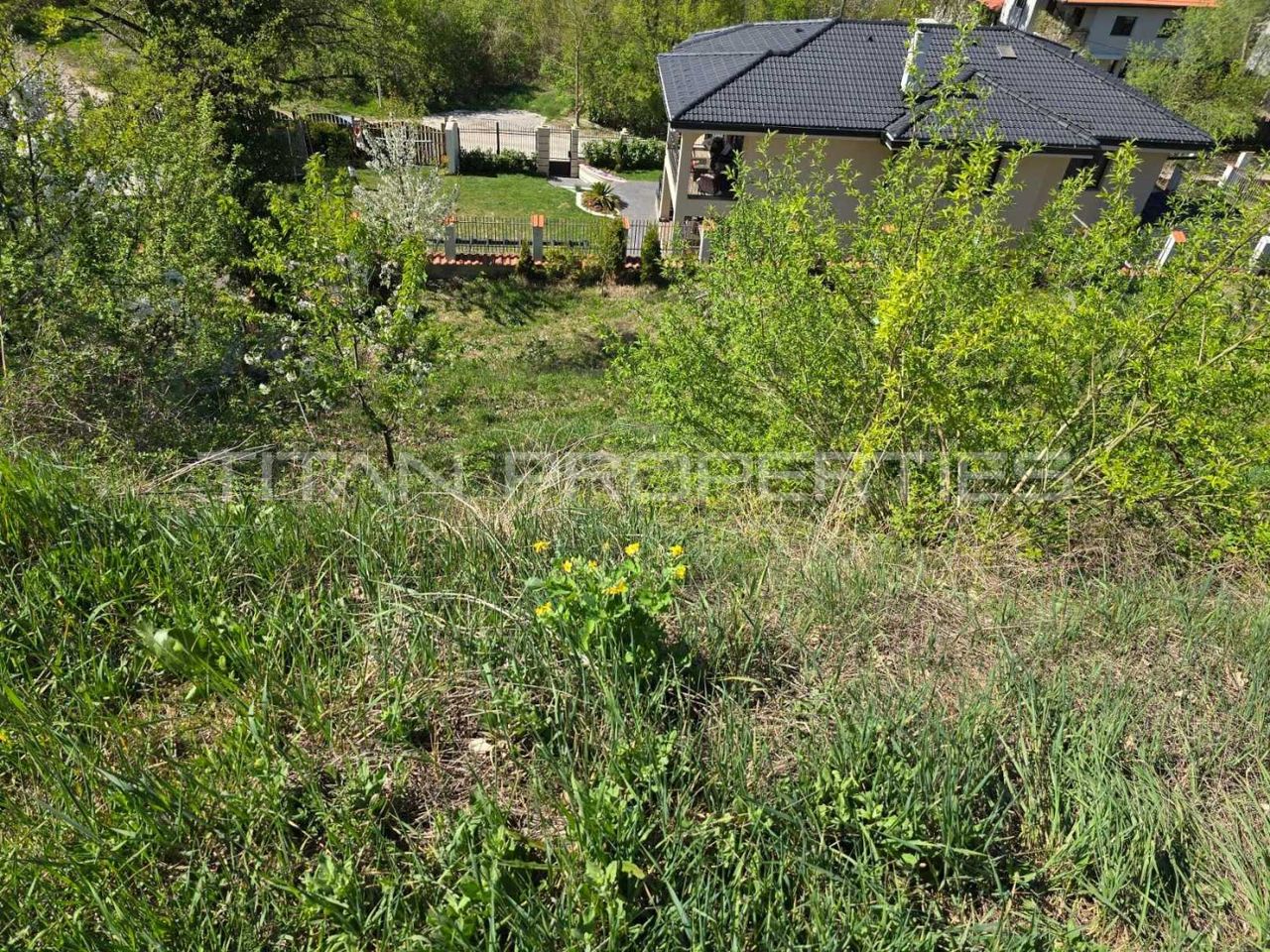 Продава се Парцел в Банкя - 410 кв.м за 147 €/кв.м - Снимка #2