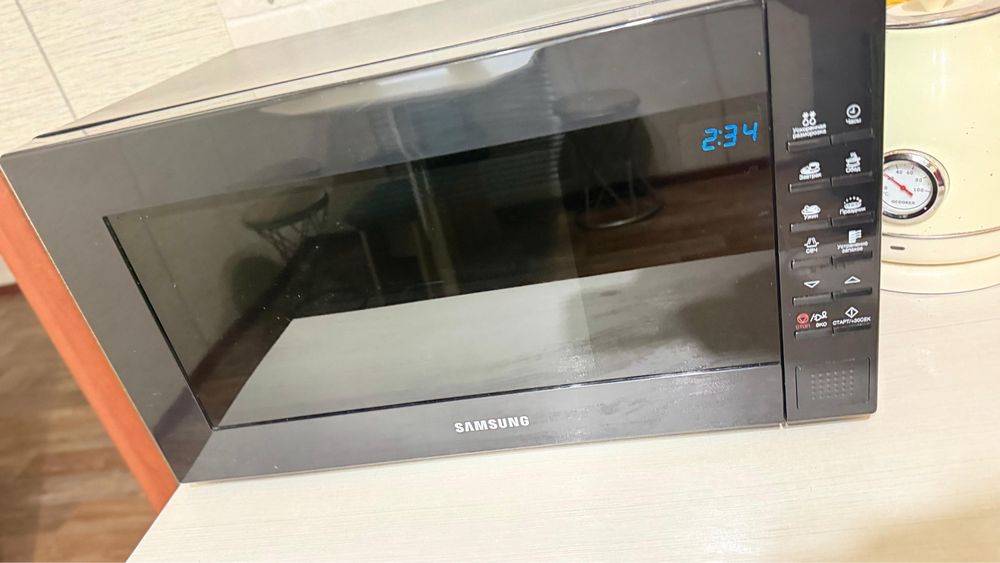 Продам Микроволновку