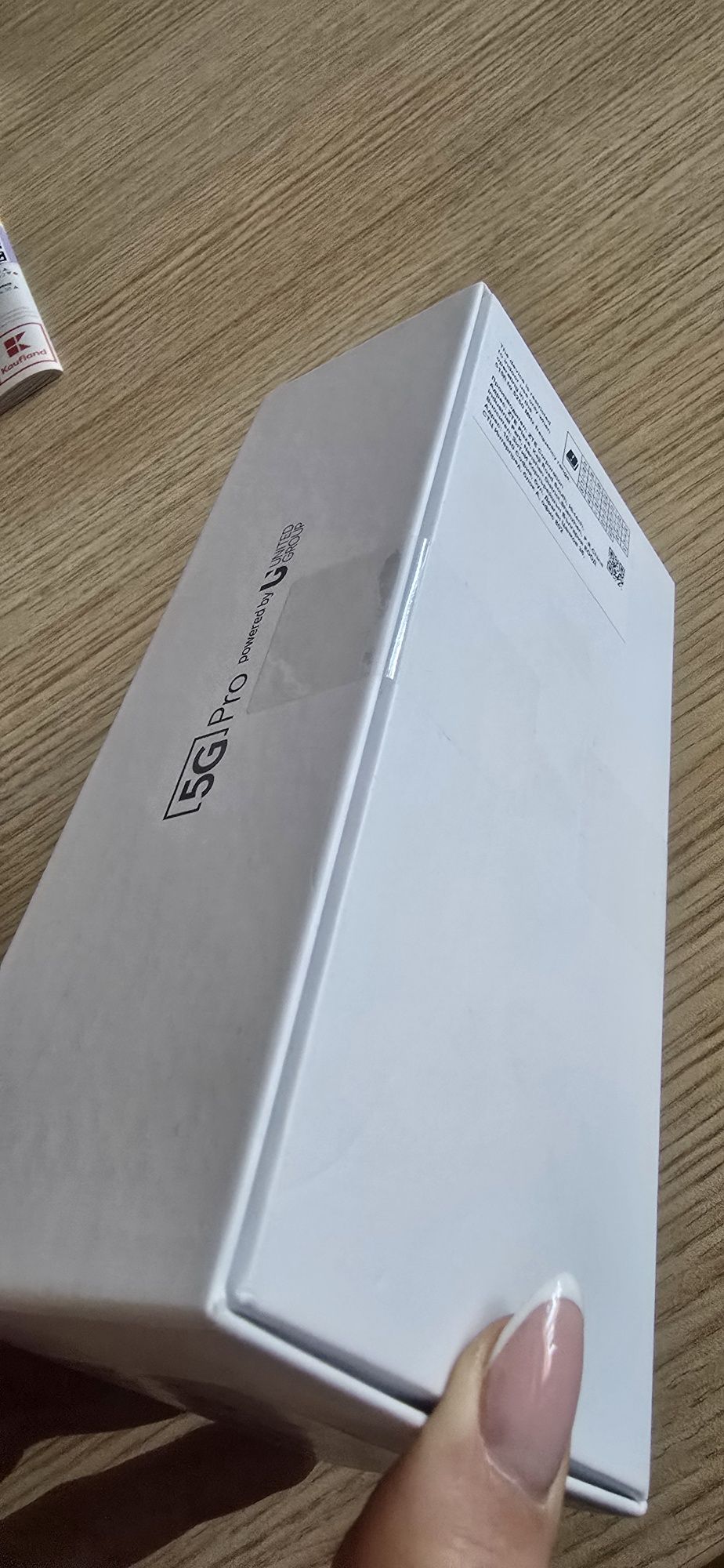 НОВ Vivacom 5G Pro неотварян