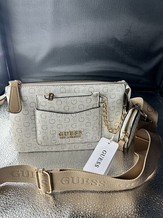 Poseta de dama Guess noua cu eticheta