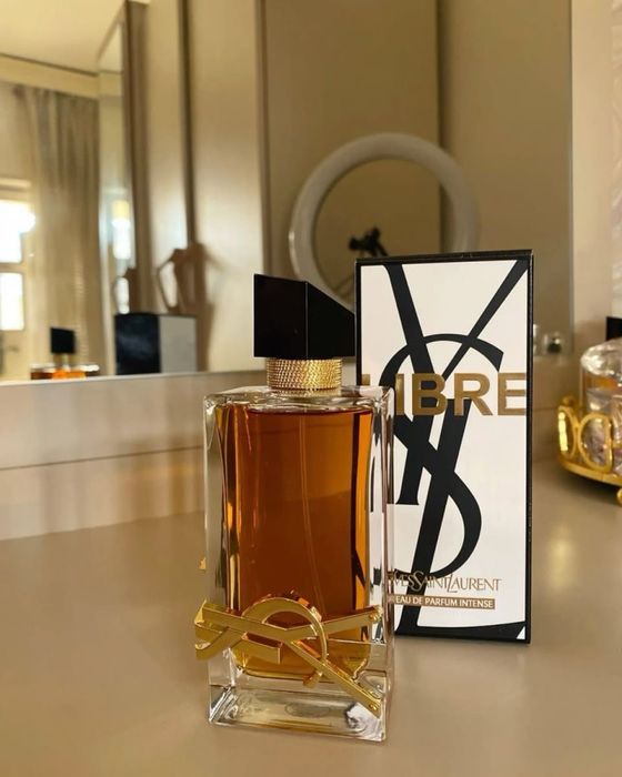 Дамски парфюм yves saint laurent Libre intense EDP 100ml.