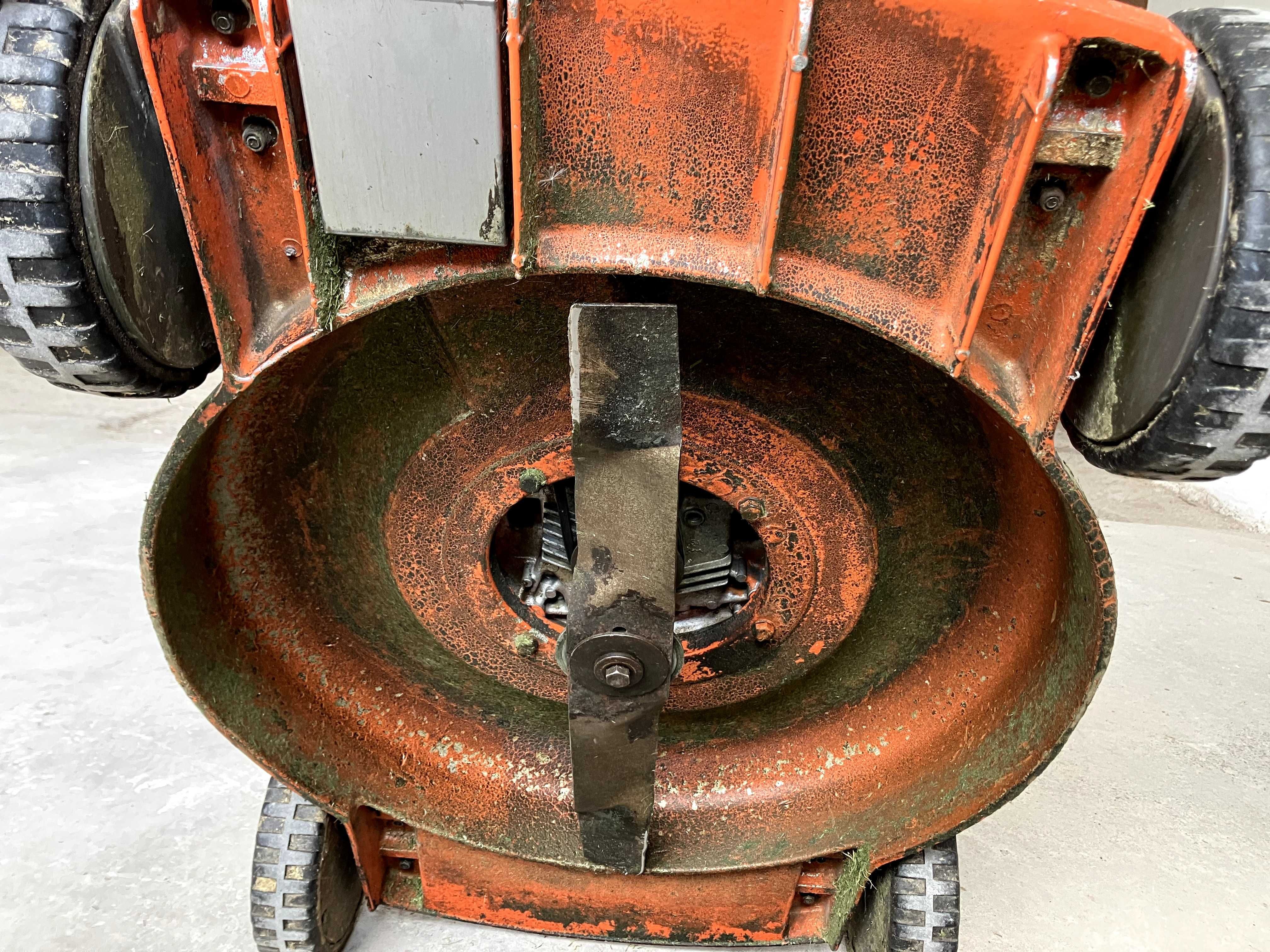 Masina tuns gazon iarba profesionala Husqvarna M 53 S Pro / LB 553