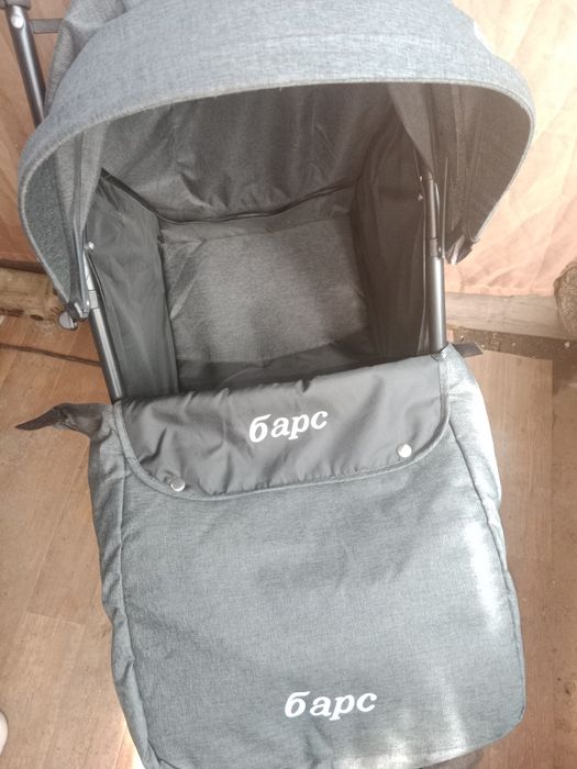 Продам коляску прогулочную