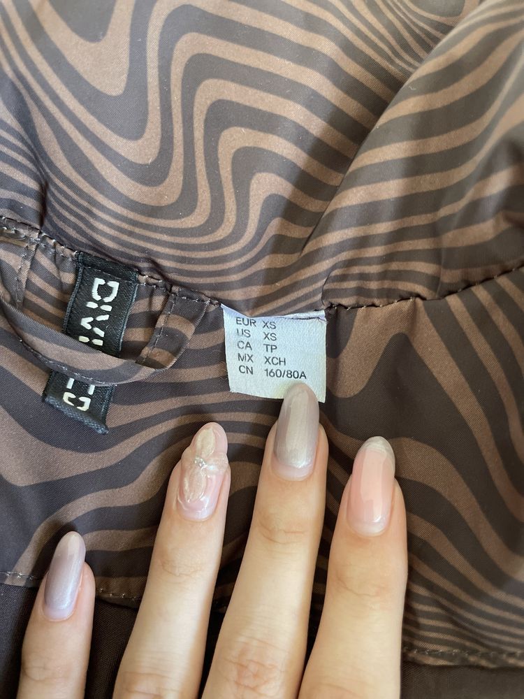 Яке на H&M в отлично състояние