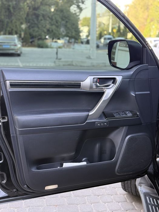 Lexus gx 460 holati tinu toza moshina srochna srochna