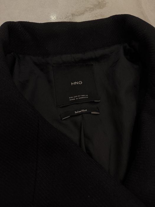 Дамско вълнено палто Mango в черно