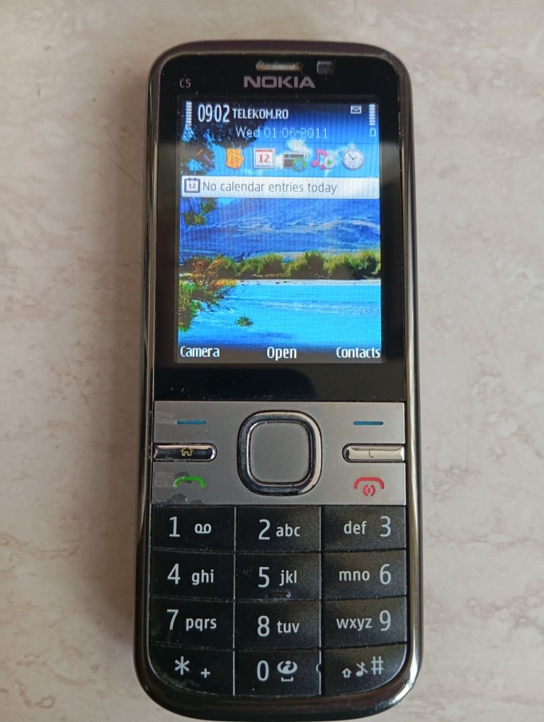 Telefon Nokia C 5