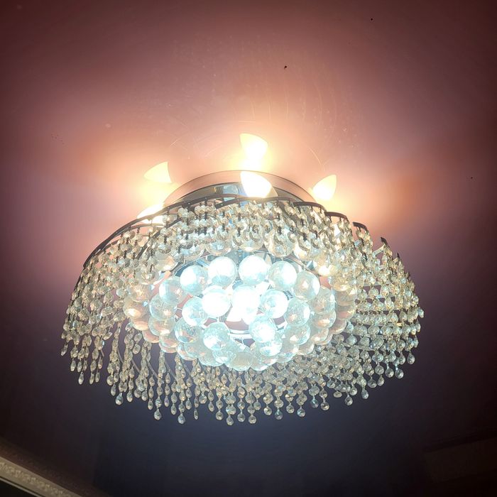 Люстра стеклянная. Срочно