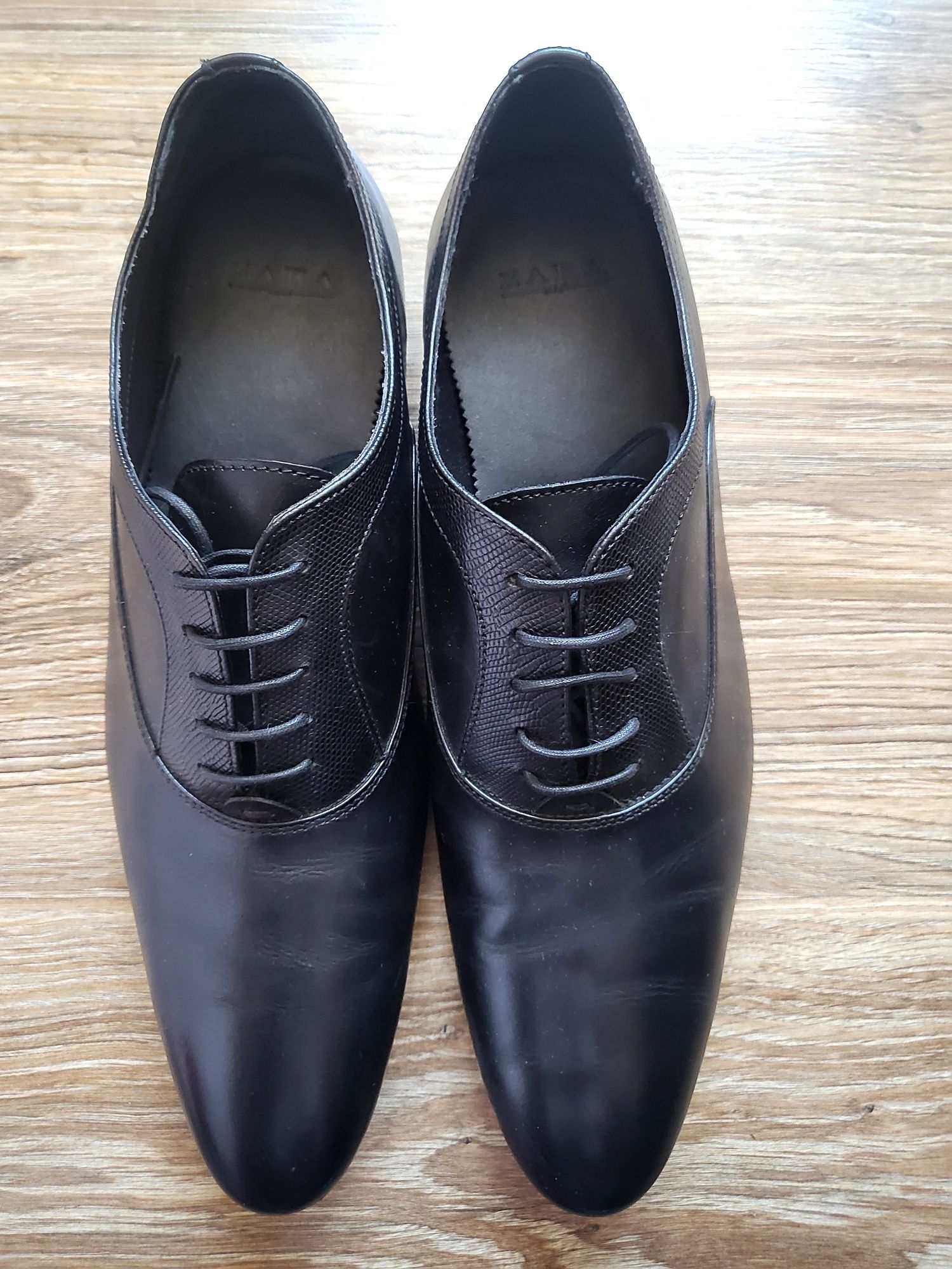Pantofi Zara marimea 43