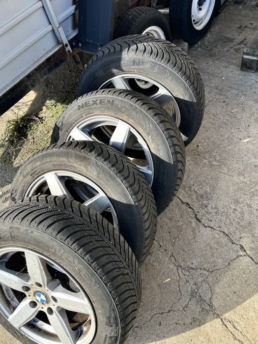 Jante  bmw 5x120 R16 et 30 205 60 R16 iarna dot 2023