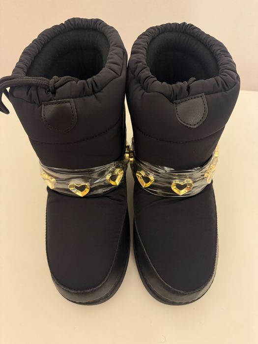 Апрески Love Moschino