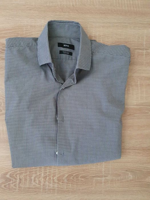 Страхотни мъжки ризи с дълъг ръкав BOSS - размер М