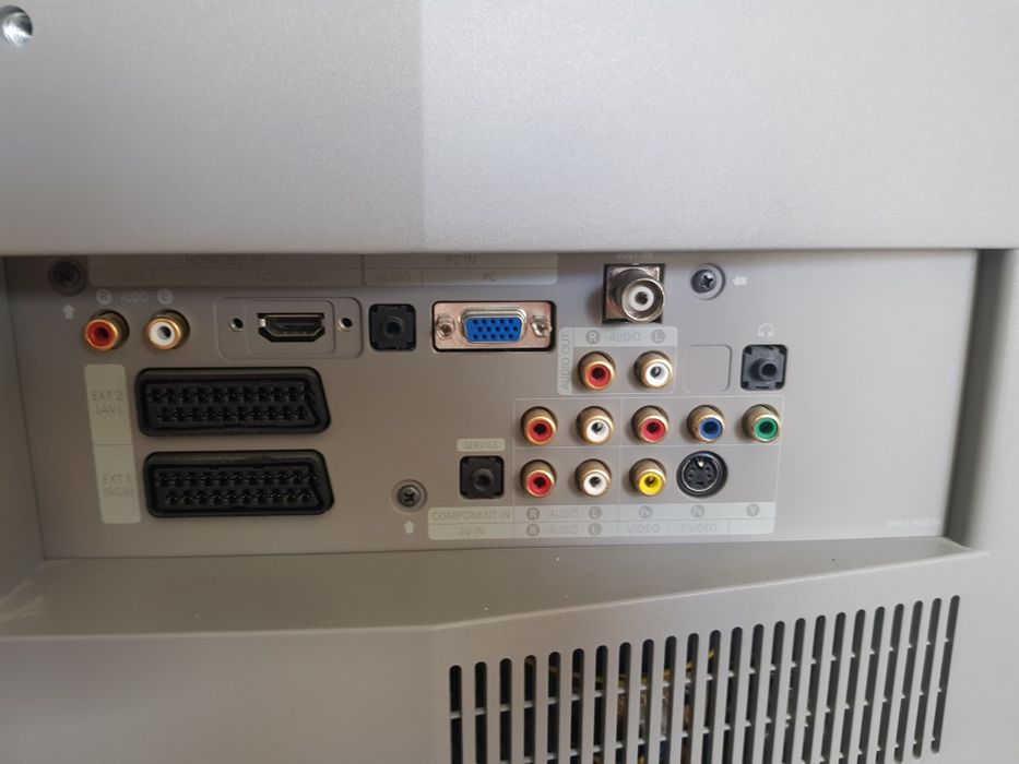 Vand tv Samsung diagonala 81 cm
