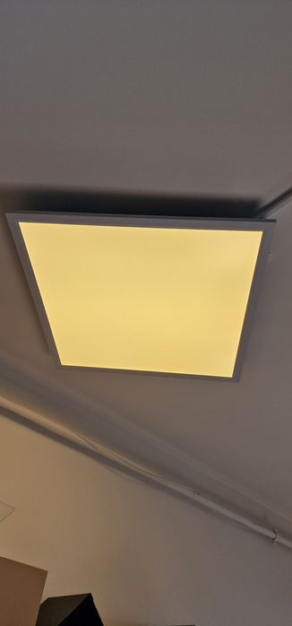 Vand panou led/lustra/plafoniera/aplica LED RGB ca nou