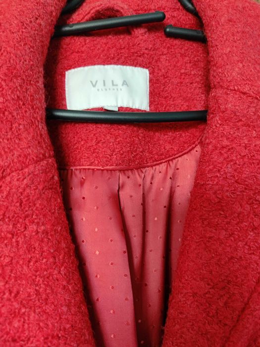 Дамско палто цвят ябълка