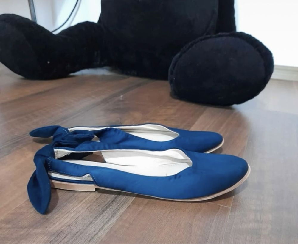 Opicute zara marime 35.