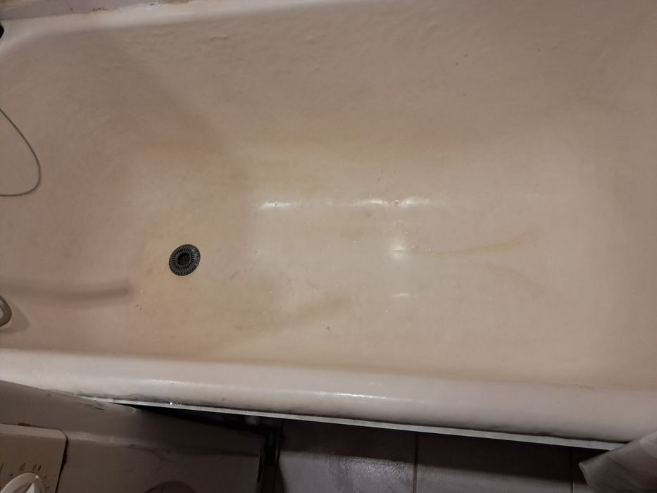 Продам чугунную ванную 150 см