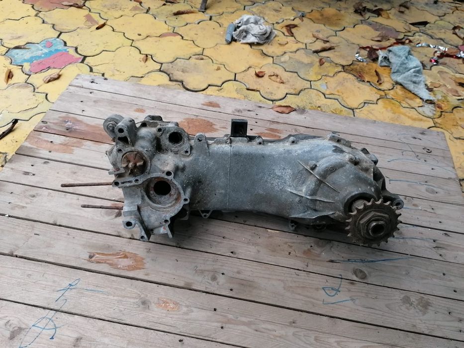 Carter motor transmisie Derbi GP1
