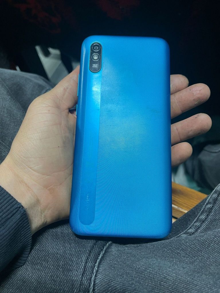 Vând redmi 9 at in stare de functionare