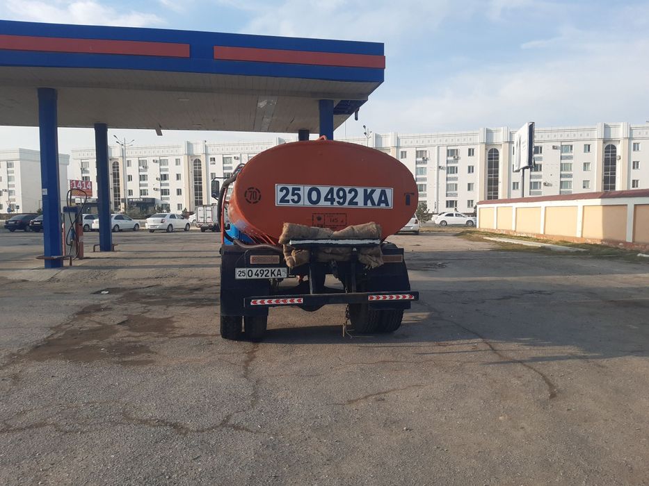 Бензавоз сотилади