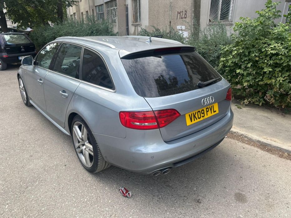 Dezmembrez Audi A4 B8 2.0 tdi cag manuala s line interior  lx7v
