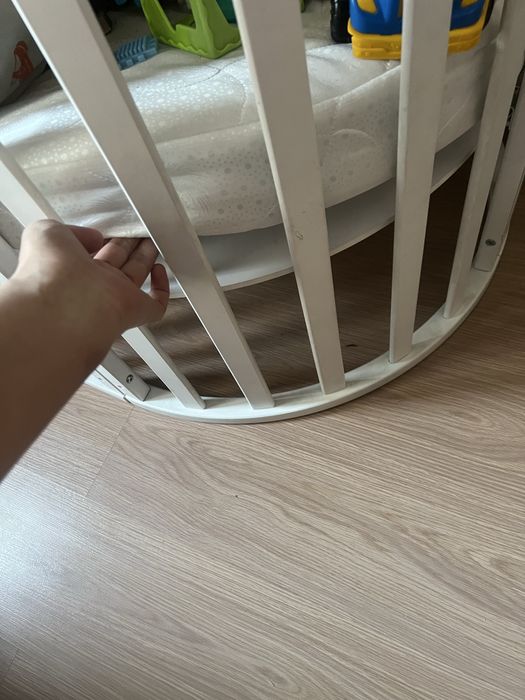 Манеж  продается