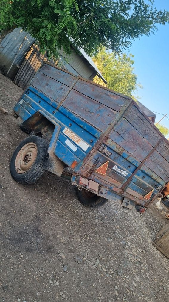 Vând remorcă de aro!