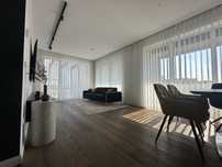 Penthouse Coresi, 4 camere, 100 mp utili, 170 mp terasa, Parcare, Boxa