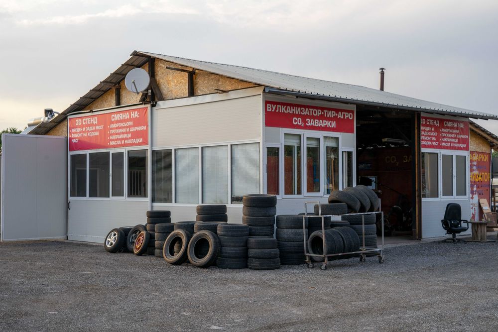 Продава се Заведение в с. Граф Игнатиево, Област Пловдив - 5031 кв.м за 102 €/кв.м - Снимка #2