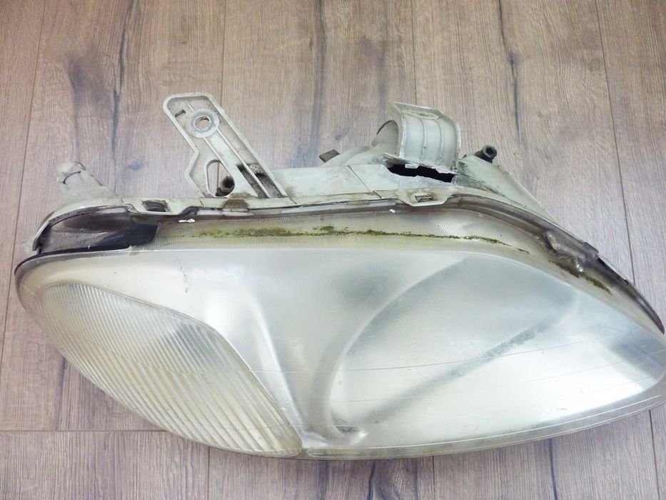 Десен фар за хонда сивик 6