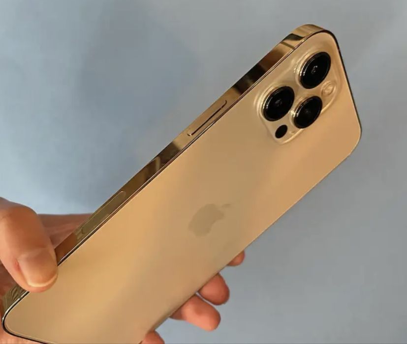 Продам Iphone 12pro б/у