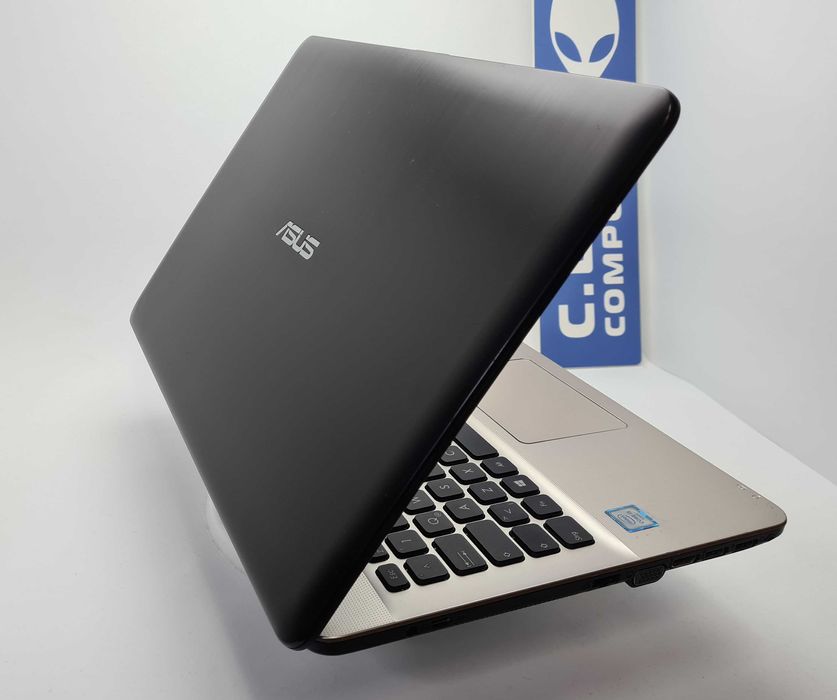 Asus R541U i5 6198U/8GB/250SSD