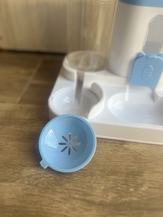 Dozator automat hrana animale caini pisici