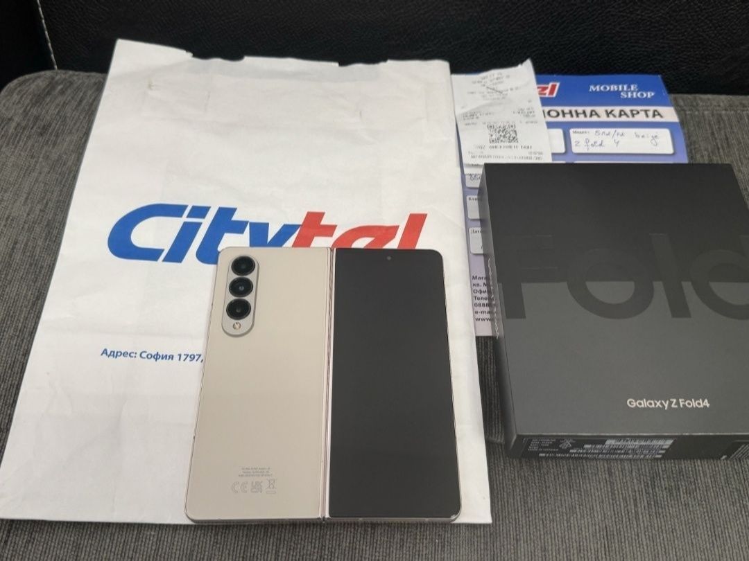 КАТО НОВ 512GB Samsung Z Fold 4 CityTel Гаранция 2024г. Beige
