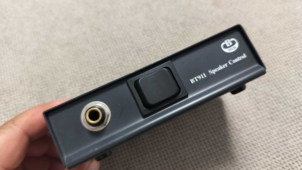 Speaker Selector Splitter Btech BT911 Control A B or Both