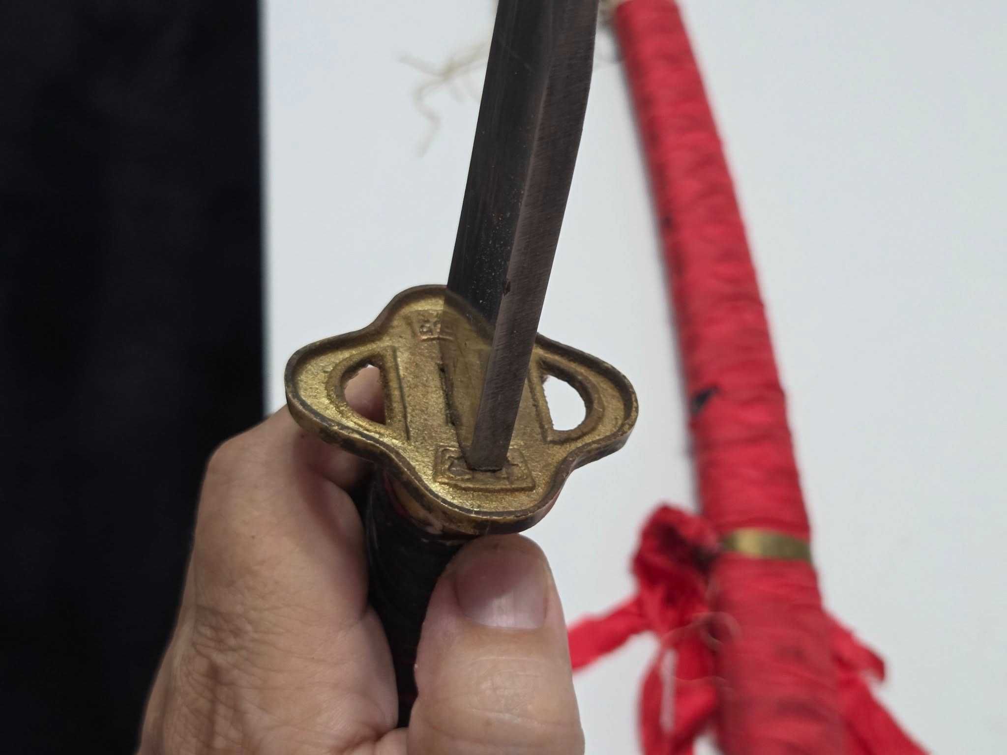 Katana vintage deosebita