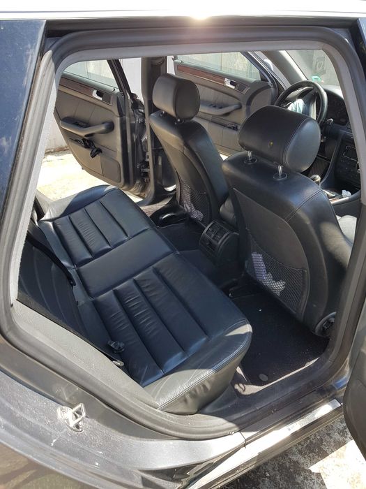 Audi A6 2.4i на части