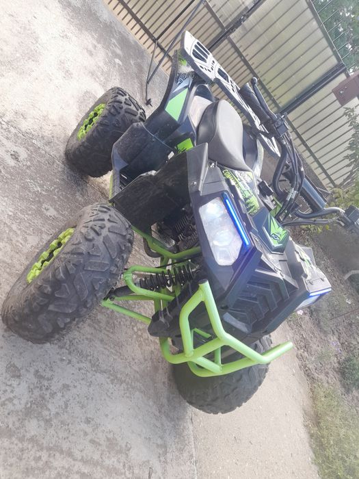 De vânzare atv 125cc automat pornește împins în rest merge foarte bine