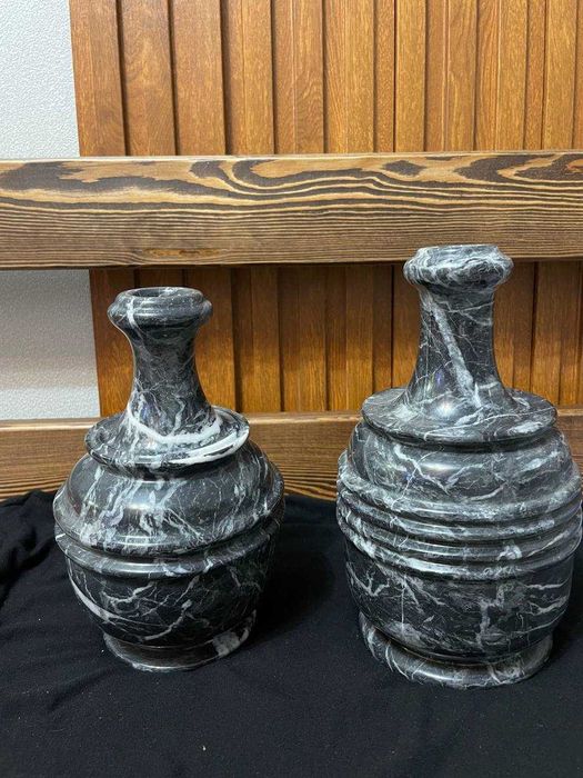 Парные мраморные вазочки, натуральный каменьTabiiy marmardan juft vazo