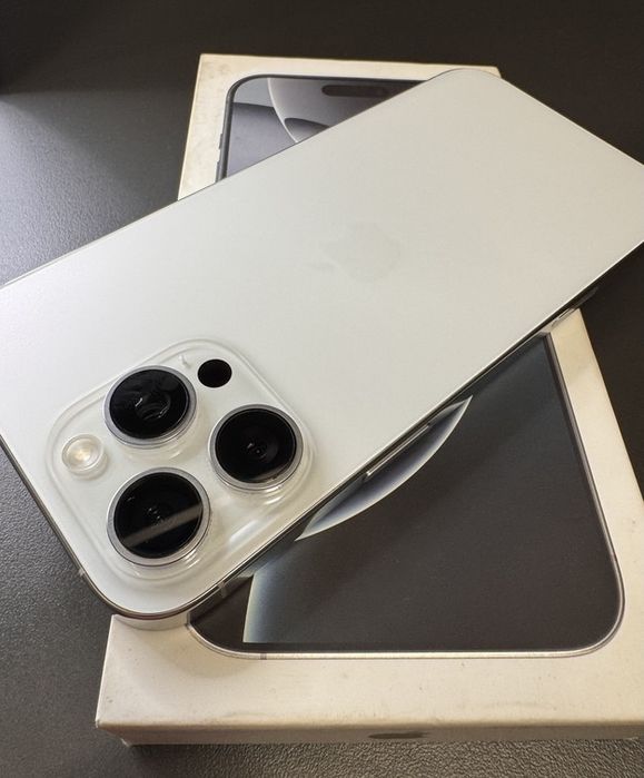 Iphone 16 pro Max 256 GB  white Titanium