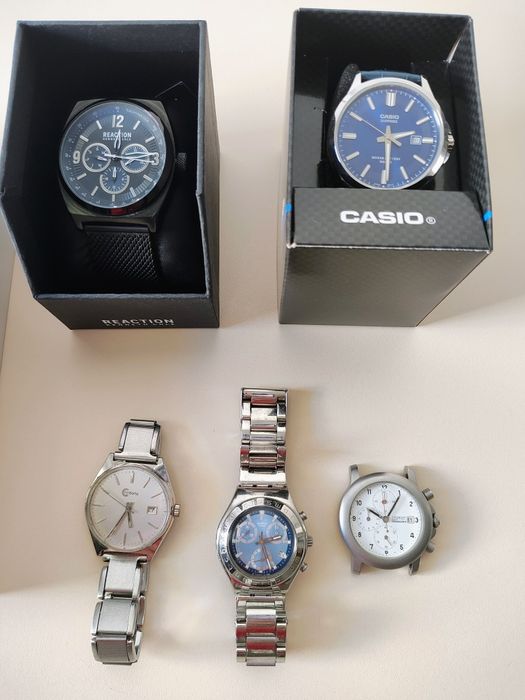 Лот от часовници Swatch Kenneth Cole  Casio  Emit