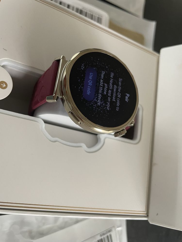 Huawei watch GT5 41mm white color