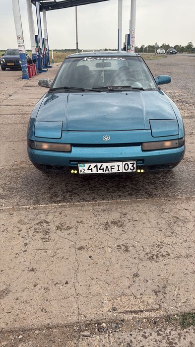 Продам мазду 323