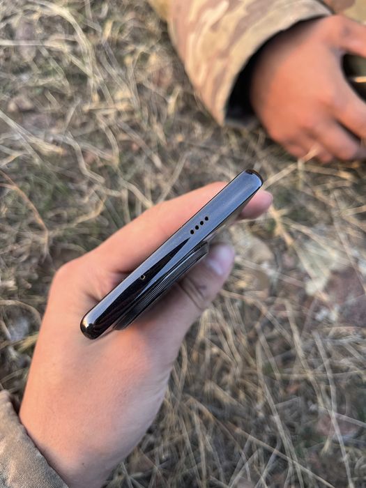 Продаю Tecno camon 30s